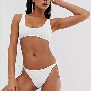 TIE SIDE BIKINI BOTTOMS MIX AND MATCH
WHITE